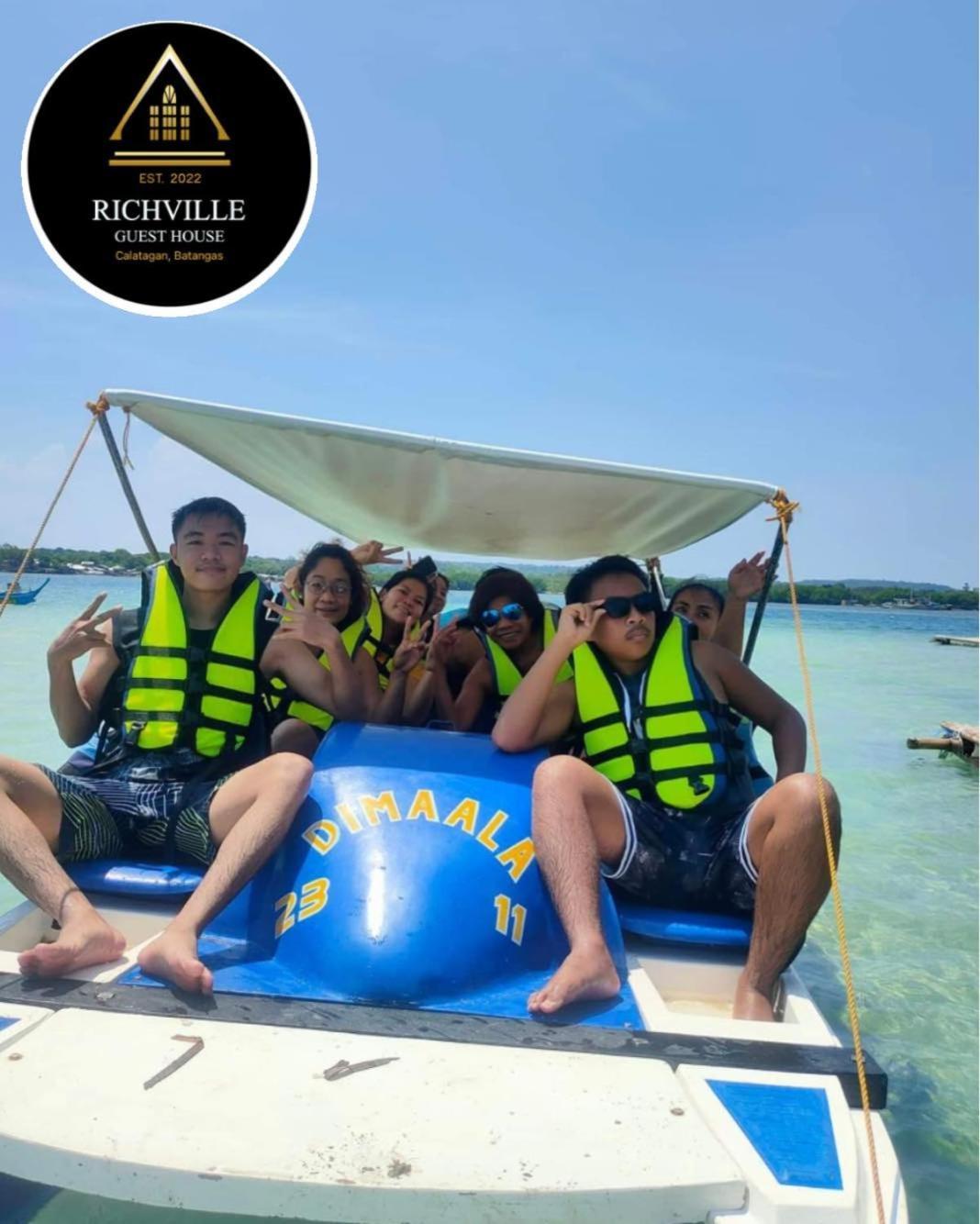 Richville Little Boracay Guest House Calatagan Екстер'єр фото