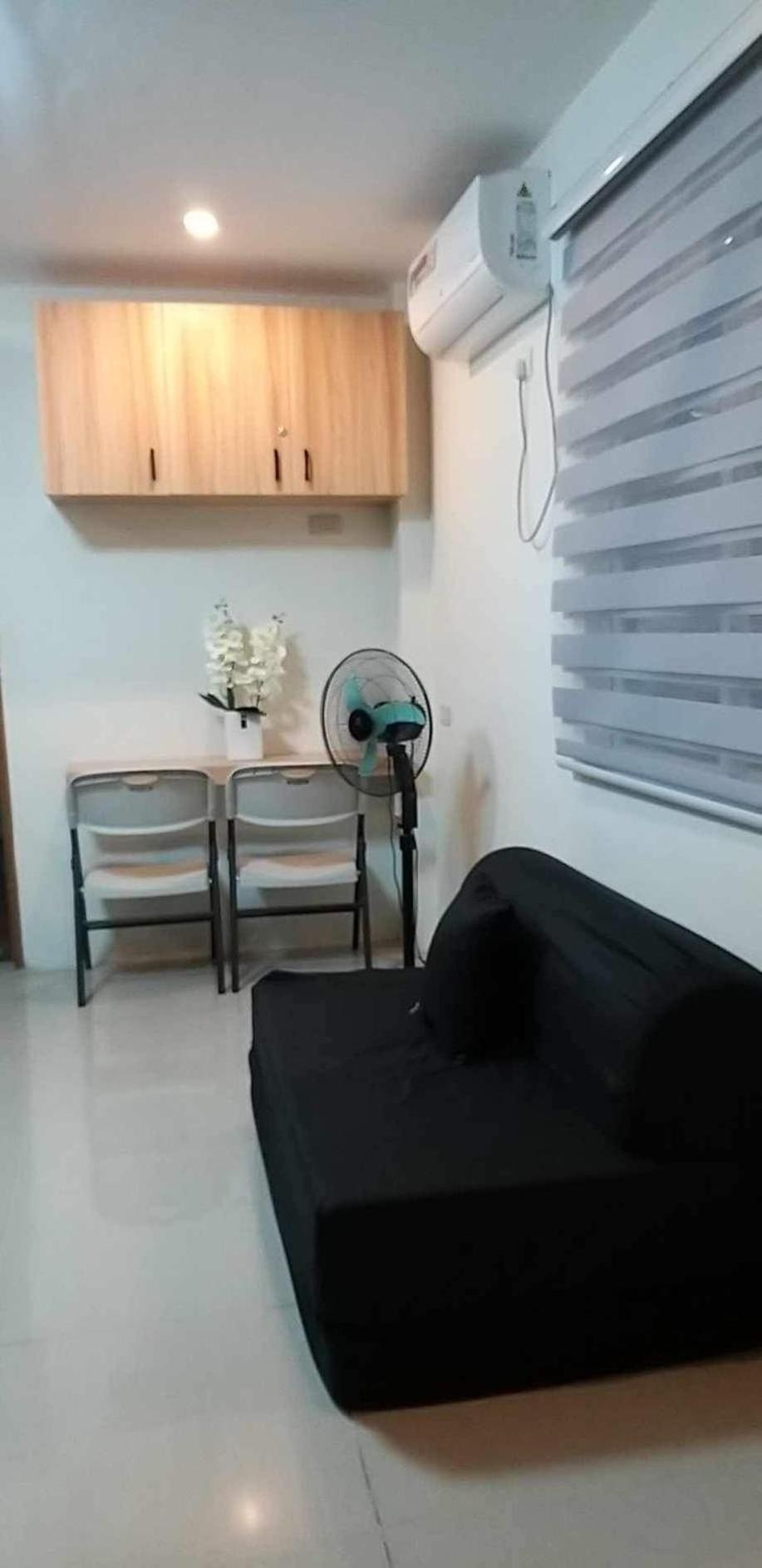Richville Little Boracay Guest House Calatagan Екстер'єр фото