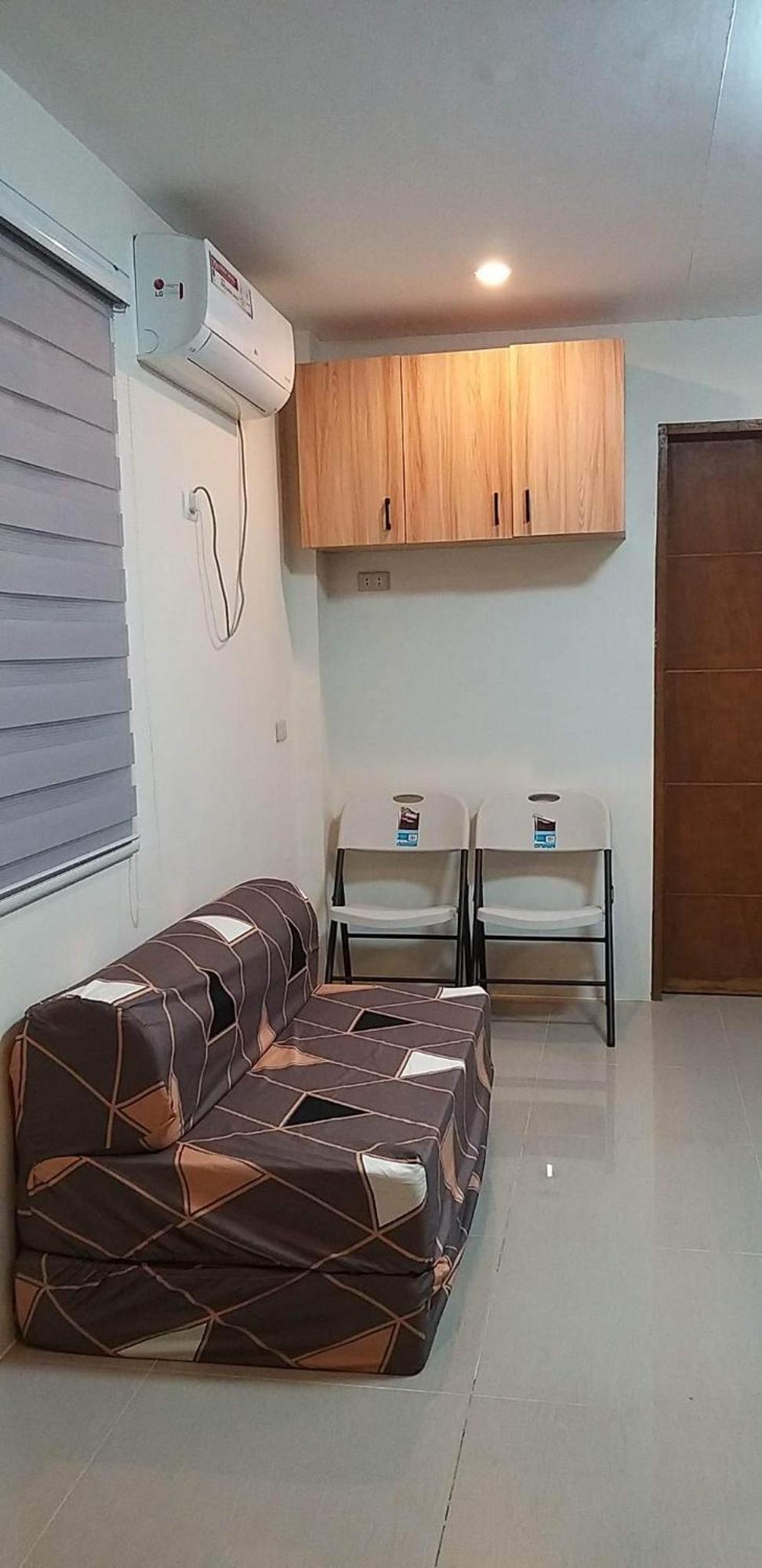 Richville Little Boracay Guest House Calatagan Екстер'єр фото